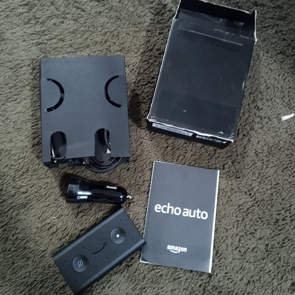 Amazon echo auto - Picture 2 of 2